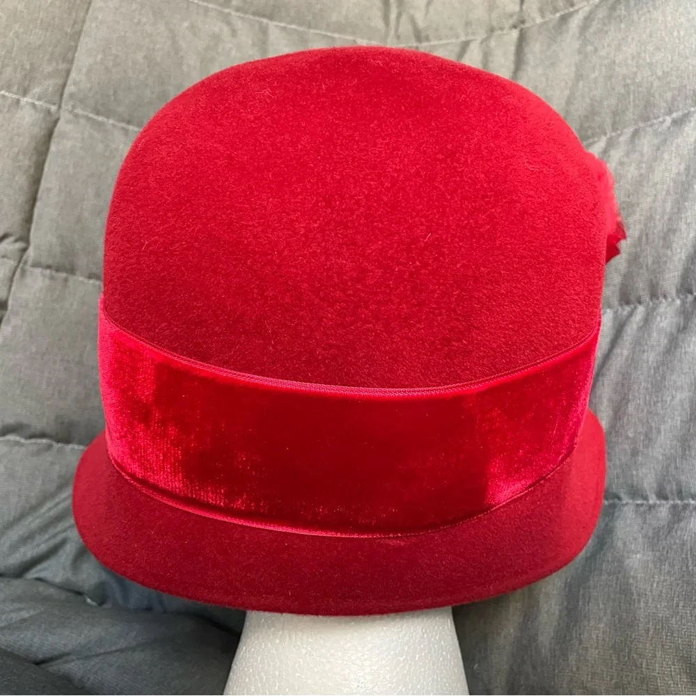 Louise Green Red Cloche Hat - Picture 3 of 7